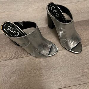 Circus by Sam Edelman Metallic Silver Mules